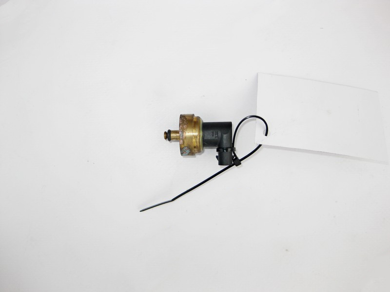 Mercedes-Benz  A0035427518 Датчик тиску палива для бензинових двигунів C-Class W204 CL C216 ML W164 S-Class W221 SL R230 Одесса - изображение 1