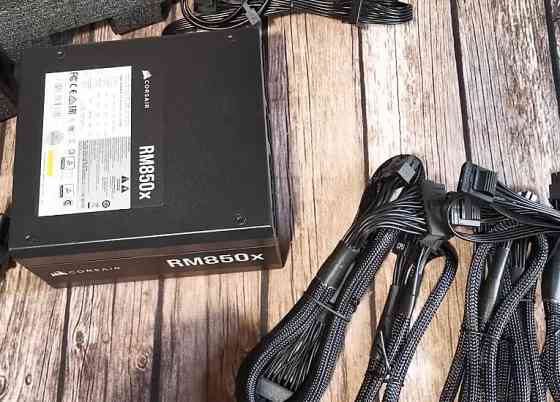 Новий на гарантії Модульний Блок живлення Corsair RM850x 850 ватів w v. Харків