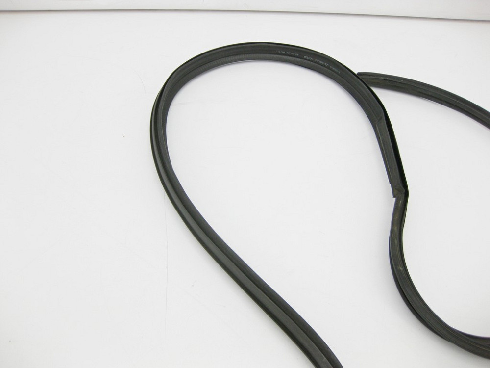 Mercedes-Benz  A2206903998 Ущільнювач над лівими дверима long S-Class W220 Одеса - фото 7