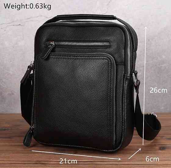 Чорна шкіряна чоловіча сумка через плече Київ