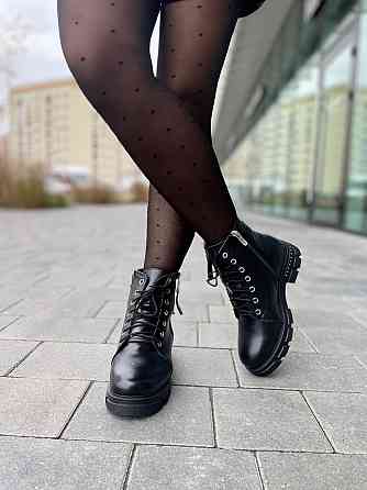 MILLI GOLD Черевики жіночі MILLI GOLD чорні натуральна шкіра зима висота 13см (2749) 37р.39р. Коломыя