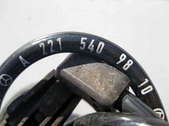 Mercedes-Benz  A2215409810 Електропровід на задній датчик зносу гальмівних колодок S-Class W221 CL C216 Одесса