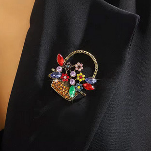 Брошка жіноча ошатна Кошик з квітами Київ - фото 1