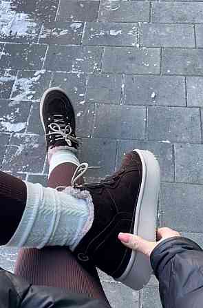 Arcoboletto Черевики жіночі Arcoboletto коричневі натуральна замша з хутром высота 8см размеры Коломыя