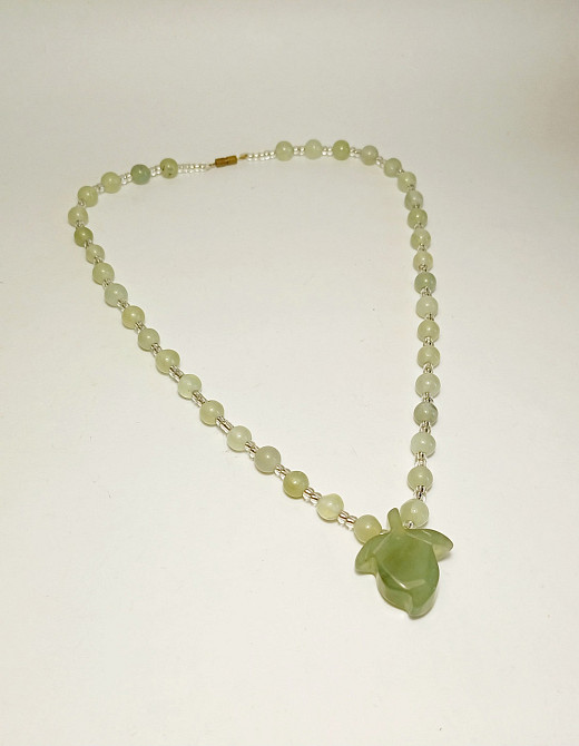 Намисто жіноче з натурального нефриту з кулоном Київ - фото 1