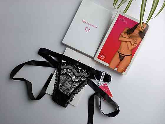 Жіночі трусики стрінги Obsessive Isabellia thong S-M nero Славута
