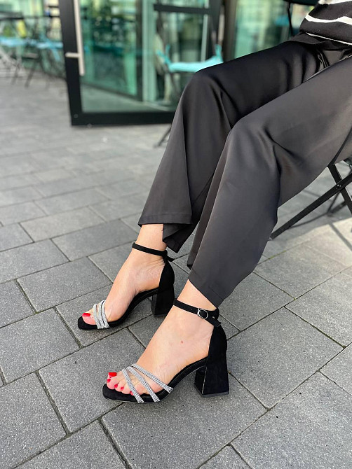 Meideli Стильні чорні босоніжки літні на підборах молодіжні зі штучної замші MEIDELI H008H-6 р. Коломия - фото 12