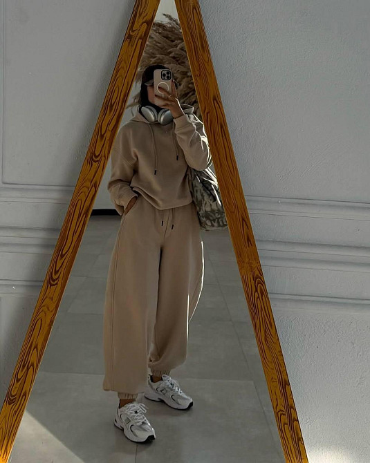 Жіночий повсякденний стильний костюм із якісної тринитки на флісі Бежевий Одеса - фото 2