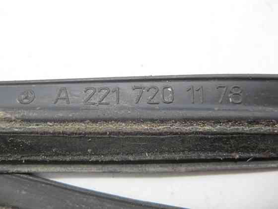Mercedes-Benz  A2217201178 Ущільнювальна гумка спереду передніх лівих дверей S-Class W221 Одесса