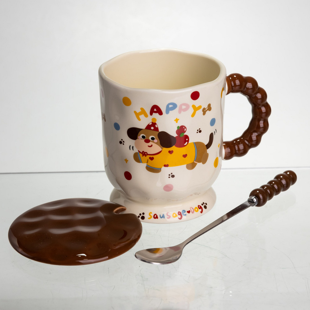 Новорічна порцелянова чашка "Весела Такса" з кришкою та ложкою 400 мл, Святкова кружка чашка для дітей на подарунок FM-17A Коломия - фото 3