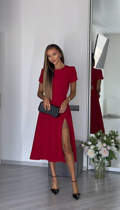 Женское стильное романтичное платье с разрезом костюмное Красный, 44/46 Одесса - изображение 1