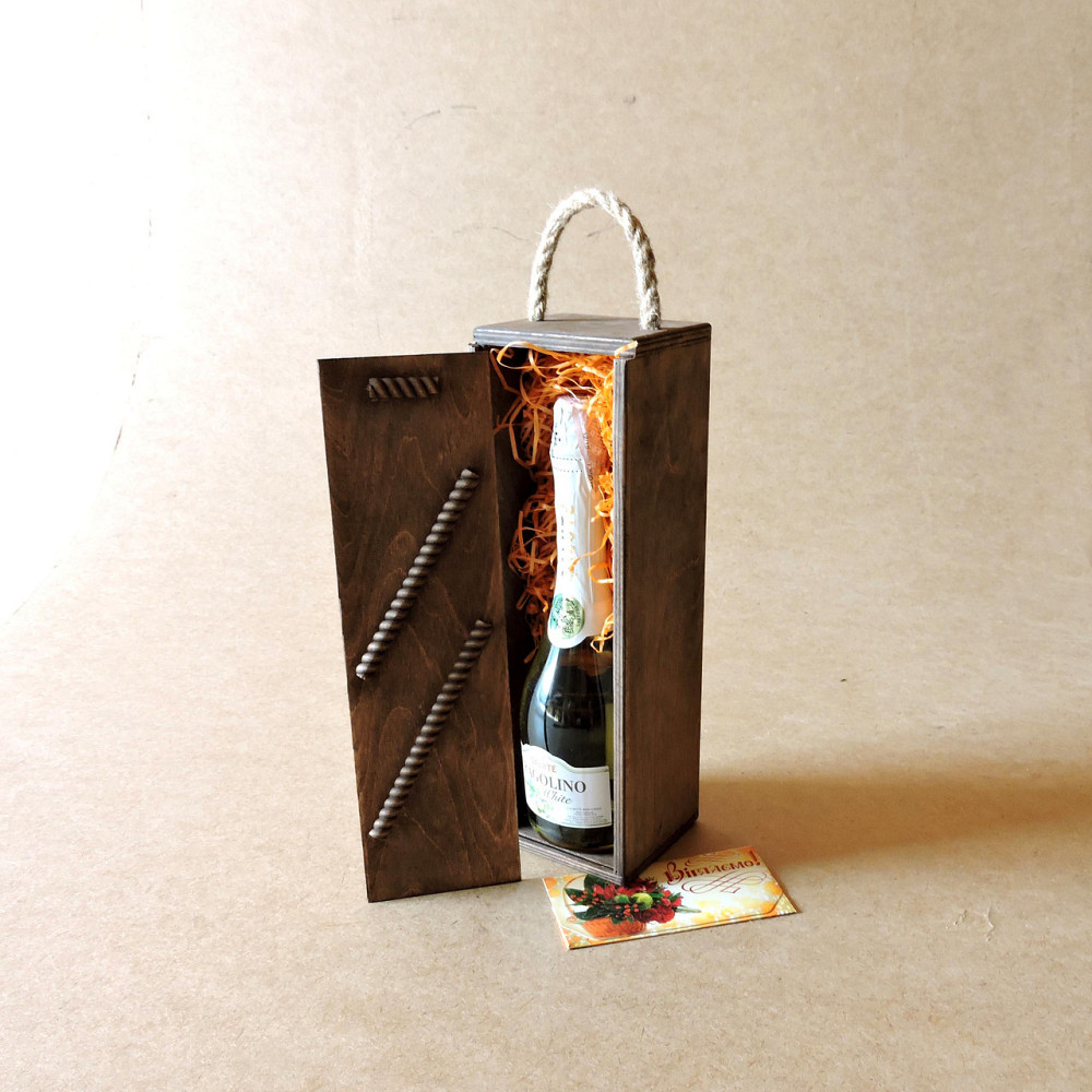 Подарочная коробка 