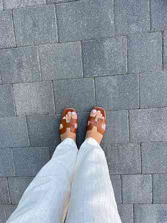 Notta bene Модні шльопанці жіночі з натуральної шкіри коричневі на низькому ходу Notta bene TS- Коломыя