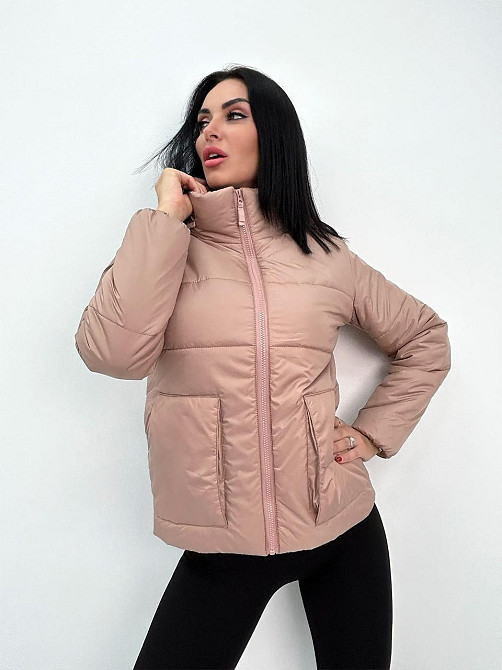 Демісезонна куртка з синтепоном "Lake" оптом | Норма і батал | Розпродаж моделі Фрезовий, 46-48 Київ - фото 1