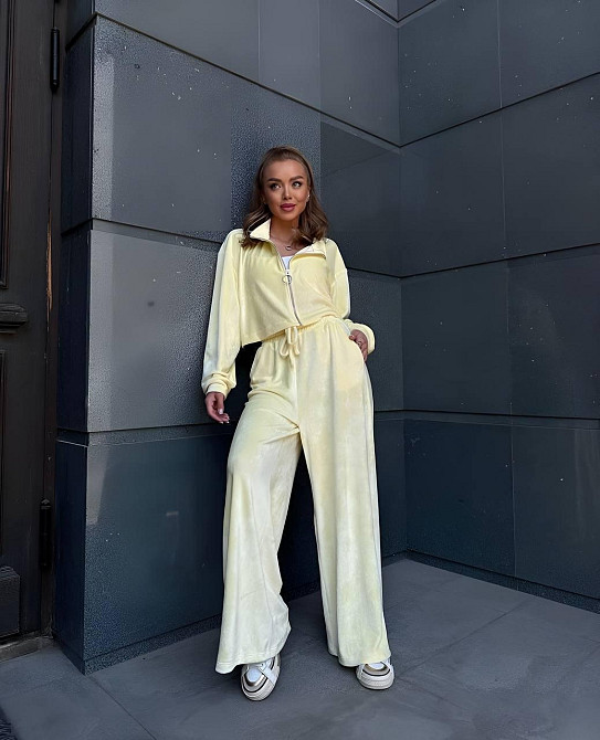 Женский прогулочный плюшевый костюм двойка: кофта и штаны Желтый, 46/48 Одесса - изображение 9