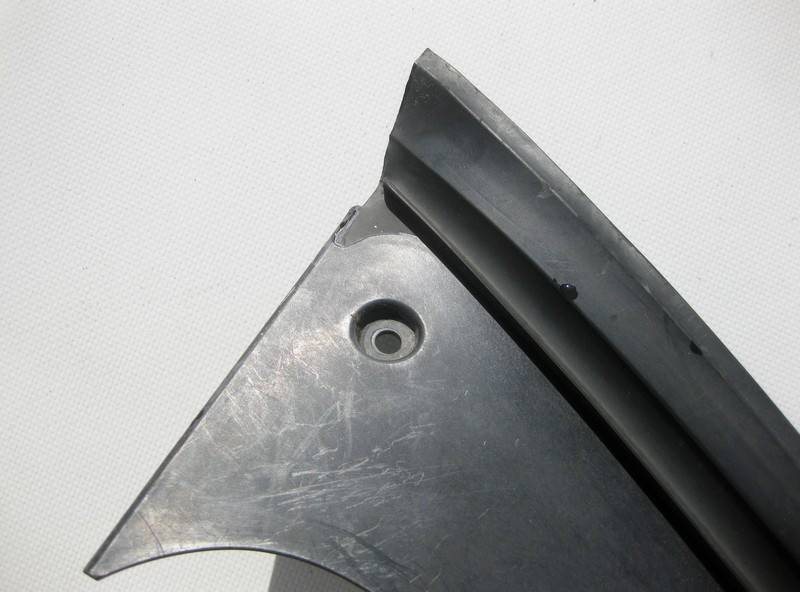 Mercedes-Benz  A1646700487 Пластикова накладка під кватирку заднього правого крила GL X164 Одеса - фото 6