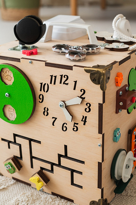 Маленький Бізікуб 23*23*23 Розвивальний дитячий куб Бізікуб із фанери без фарби Бізіборд Тернопіль - фото 5