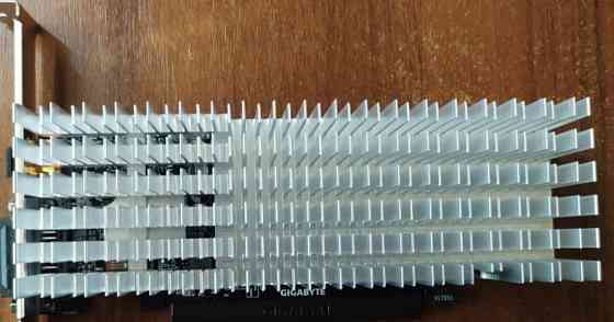 Видеокарта Gigabyte GT1030. Киев