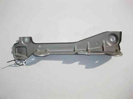 Mercedes-Benz  A1648800214 Кронштейн переднього правого крила ML W164 GL X164 Одеса