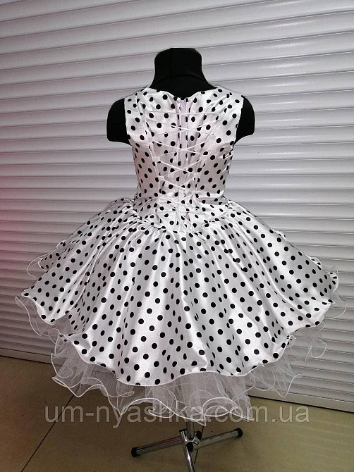 Нежное нарядное платье 