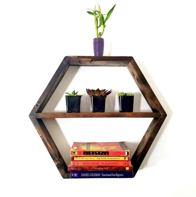 Настенная полка 