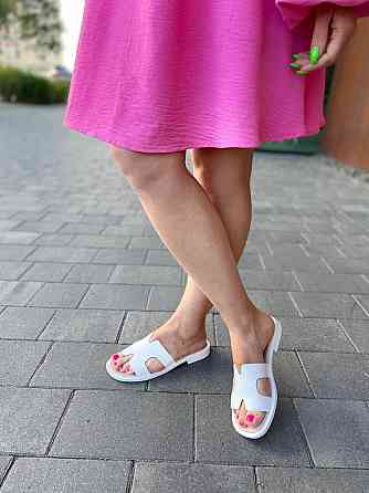 Mermaid Зручні шкіряні шльопанці на низькій підошві, білі класичні жіночі Mermaid 902/8 р. 36-4 Коломыя