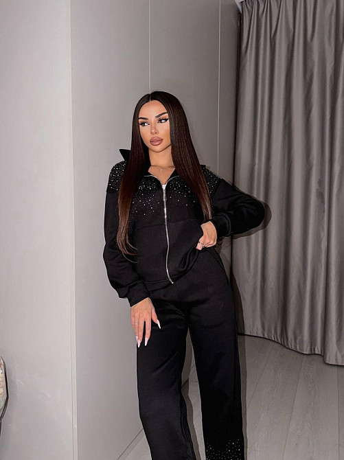 Жіночий стильний повсякденний костюм зі стразами вільного крою тринитка Чорний, 48/50 Одеса - фото 2