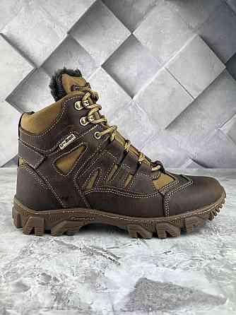 Військові зимові чоловічі черевики на хутрі тактичні шкіряні зимові черевики взуття військове зимове WAR Львів