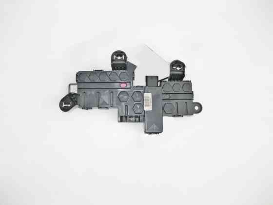 Mercedes-Benz  A2215402350 Блок запобіжників S-Class W221 CL C216 Одесса