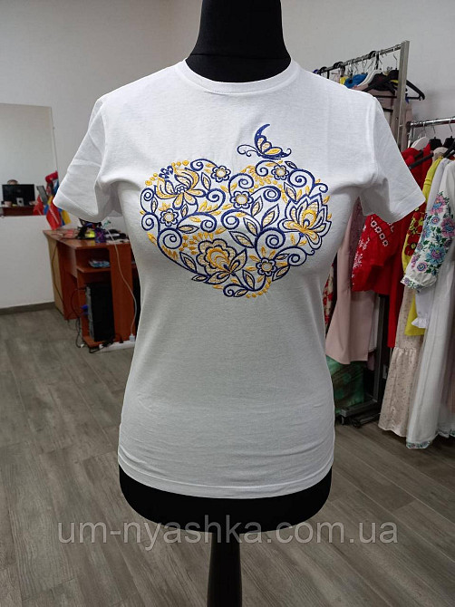 Вишиванка з коротким рукавом "Мелодія серця" жіноча футболка вишиванка Кривий Ріг - фото 3