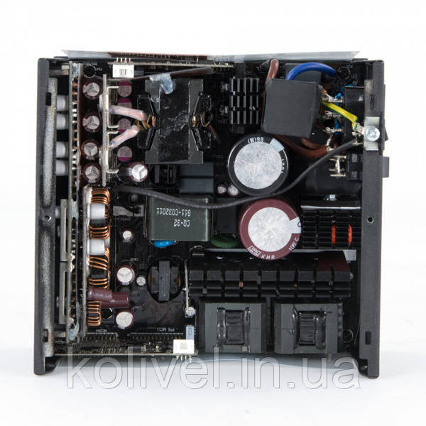 БЖ 1050W Chieftec Chieftronic PowerPlay GPU-1050FC 140 mm, 80+ PLATINUM, Modular,Retail Box (GPU-1050FC) Киев - изображение 8