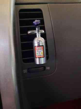 Освіжувач салону &quot;Закис азоту&quot; на дефлектор Silver (Strauberry) Вінниця