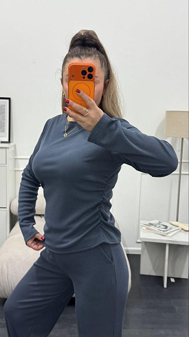 Женский базовый костюм двойка: лонгслив и штаны трикотажный рубчик Графитовый, 46/48 Одесса - изображение 5