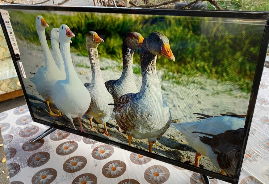 Телевизор : Samsung 45