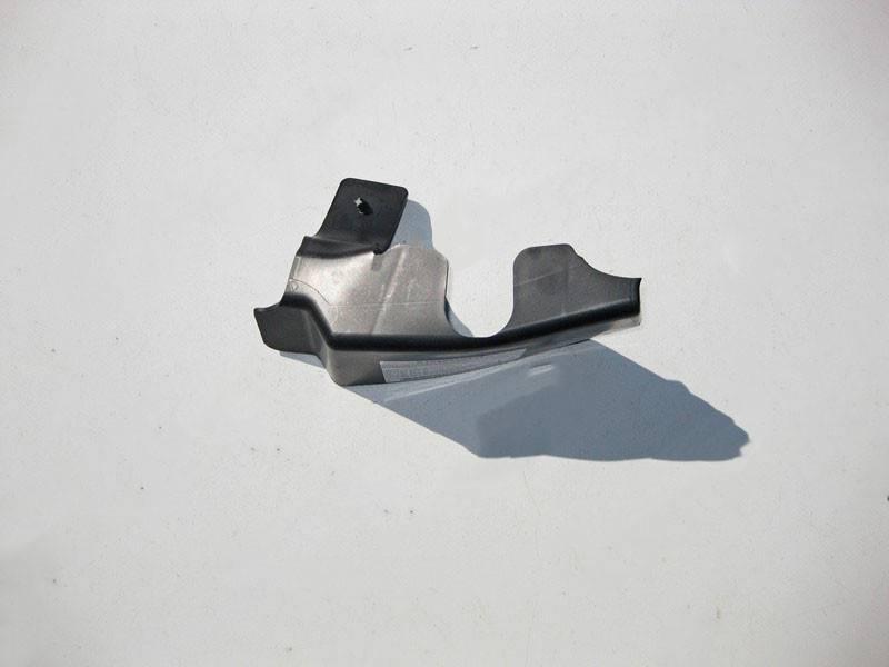 Mercedes-Benz  A1646840437 Опора пластикова килима права ML GL GLS GLE Одесса - изображение 1