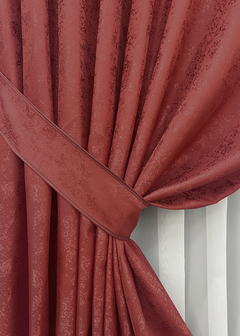 Комплект готовых штор VR-Textil Жаккард Мрамор Al1 № 1303ш Красный 200х270 см 2 шт (32-290) Киев - изображение 5