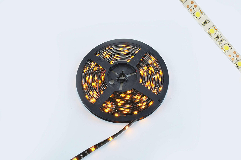 Стрічка світлодіодна SMD 5050 (жовта, вологостійка, 30 кріст/1м, бухта 5м) Киев - изображение 1