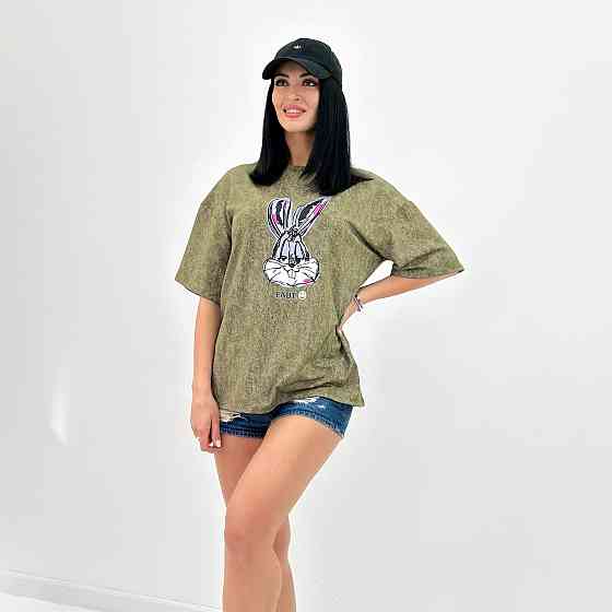 Летняя женская футболка 