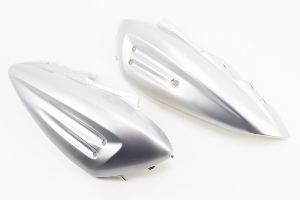 УЦІНКА RACE пластик - бічний задній лівий + правий к-кт, СІРИЙ (незначні подряпини, немає одного кріплення, див. фото) Київ - фото 1