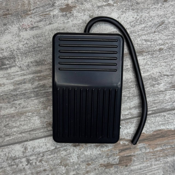 Педаль під ногу моностабільна перемикач FS-1 10А 250В для комутації навантаження Київ