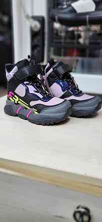 Детские зимние ботинки  для девочек 27,28 Николаев