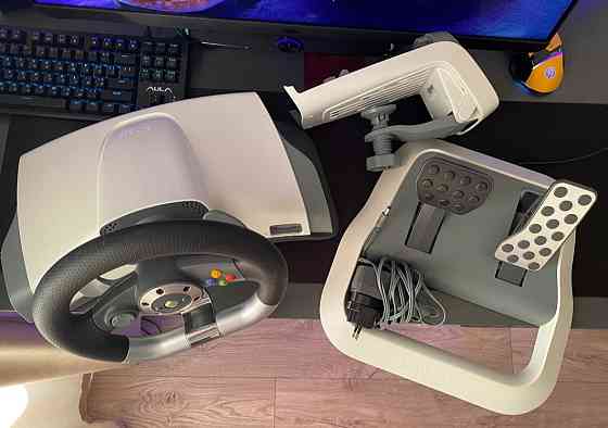 Игровой Руль Xbox 360 хоршее состояние! Киев