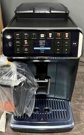 Кавомашина Philips 5500 LatteGo black. Київ