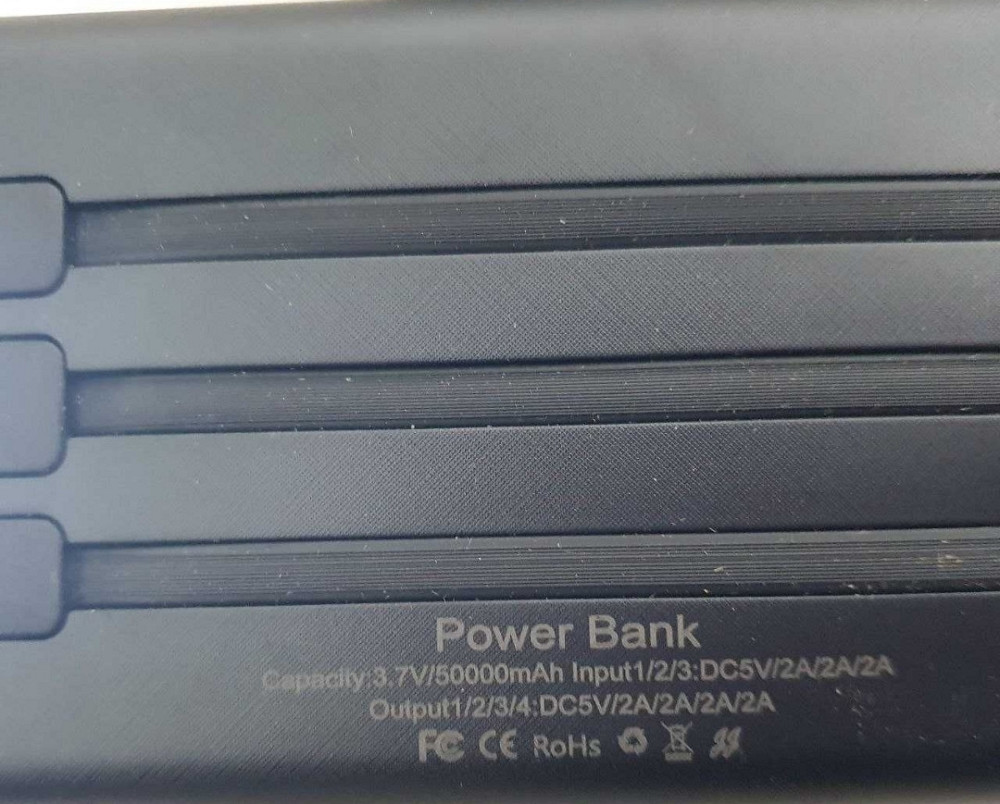 Мощный павербанк 50000mAh с кабелями и  фонариком. Быстрая зарядка. Киев - изображение 4