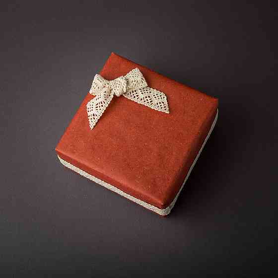 Подарункова упаковка кольори в асортименті (SHVIGEL) Київ