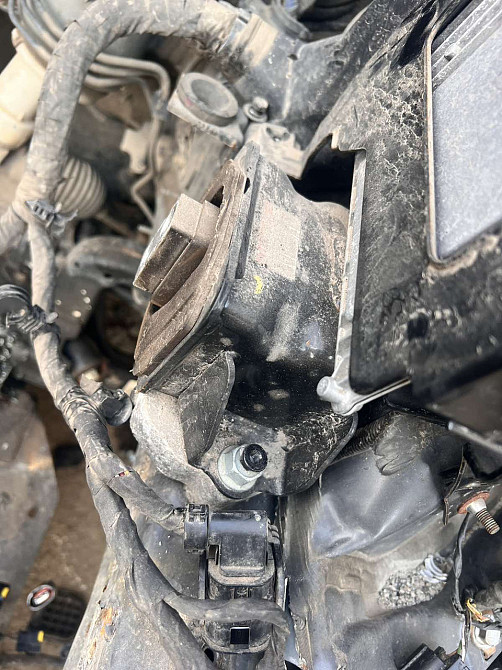 Подушка АКПП Kia Sportage 2016–2020, 1.6 бензин Киев - изображение 1