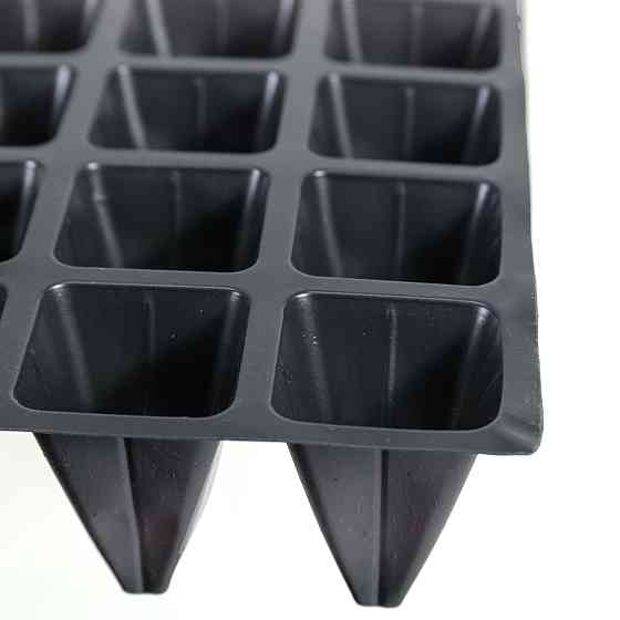 Касета для розсади 60*40 см 96 комірки Дніпро