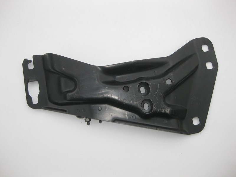 Mercedes-Benz  A2032400502 Траверса АКПП для двигуна M272 V6 3.0 3.5л C-Class W203 4matic Одеса - фото 2