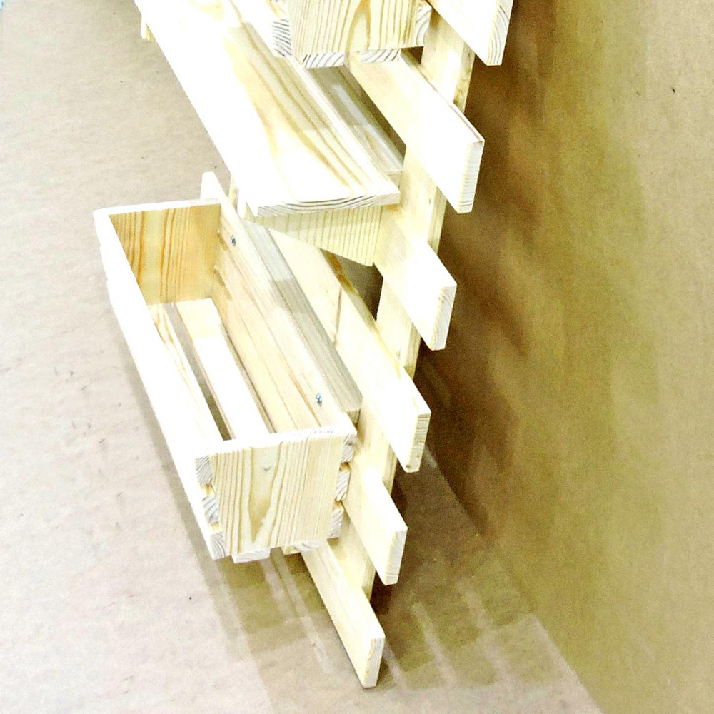 Полка настенная для цветов 