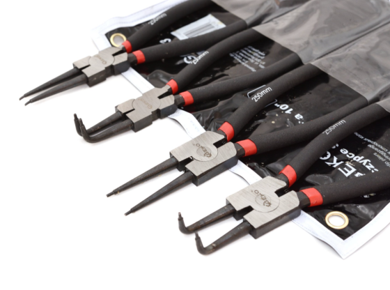 Знімач стопорних кілець 250 мм - набір 4 предмета GEKO G01663 Чернігів